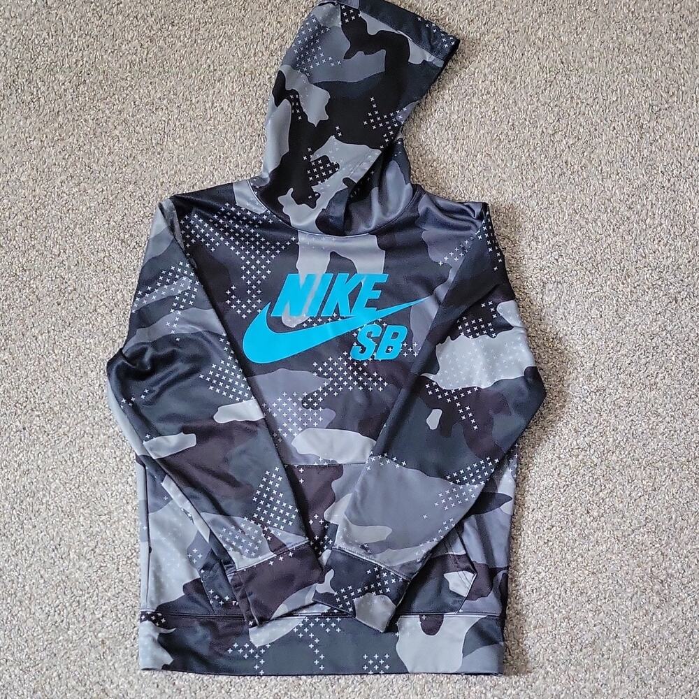 Nike SB Therma Boys' Camouflage Fleece Pullover Hoodie L 152-158cm Pockets